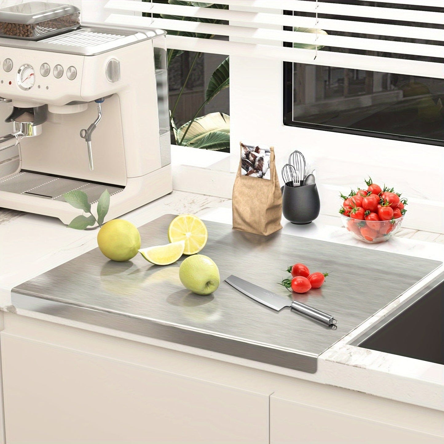 Planche à découper en Inox antidérapante avec cale de protection